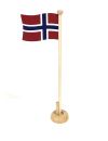 Bordflagg i tre 33 cm, m/ malt treflagg