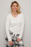 Nightwear Halley langermet pyjamastopp offwhite.