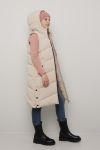Lang vest beige.