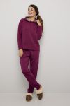 Behagelig joggebukse i 70% merinoull. cerise.