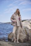 Jakke med hette Camilla Sand