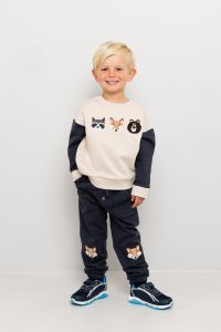 Genser med dyremotiv Beige