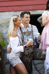 Oktoberfest bluse Theresa Hvit
