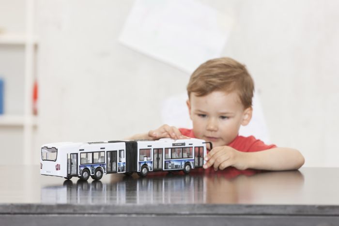 Leddbuss med dører som kan åpnes standard