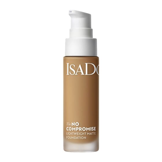 The No Compromise Lightweight Matte Foundation N5.