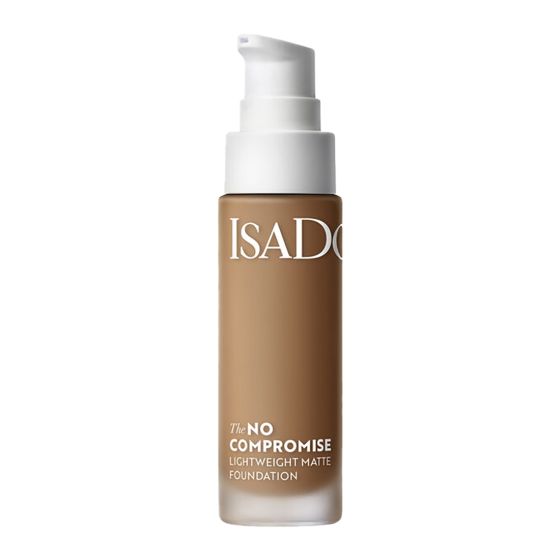 The No Compromise Lightweight Matte Foundation 5W.