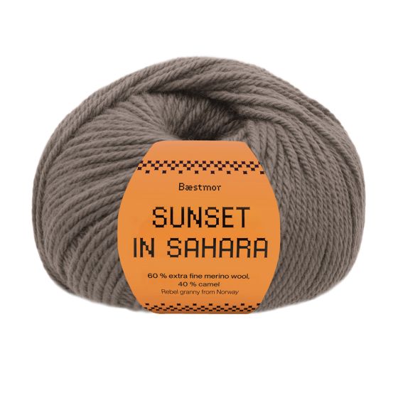 Sunset in Sahara 309 Mole