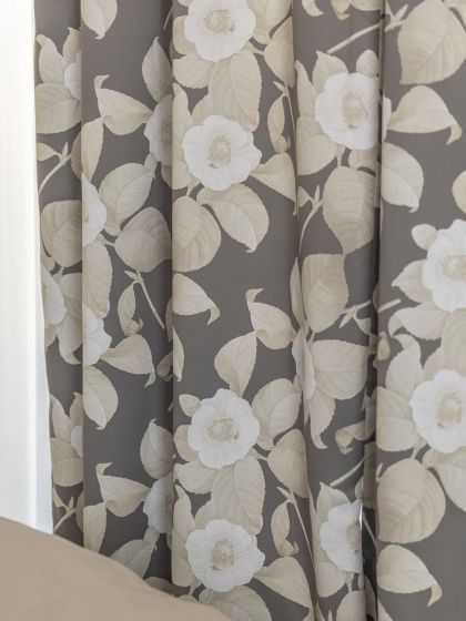 Gardin 130x160cm Blackout Flora Mørk beige
