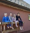Tom & Trine trøye i 100% merinoull med lang erm og rund hals marine