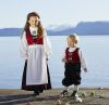 Norsk Festdrakt med flotte detaljer. Body medfølger rød