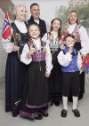 Norsk Festdrakt Amalie festdrakt med bomullsskjorte grønn-sort.